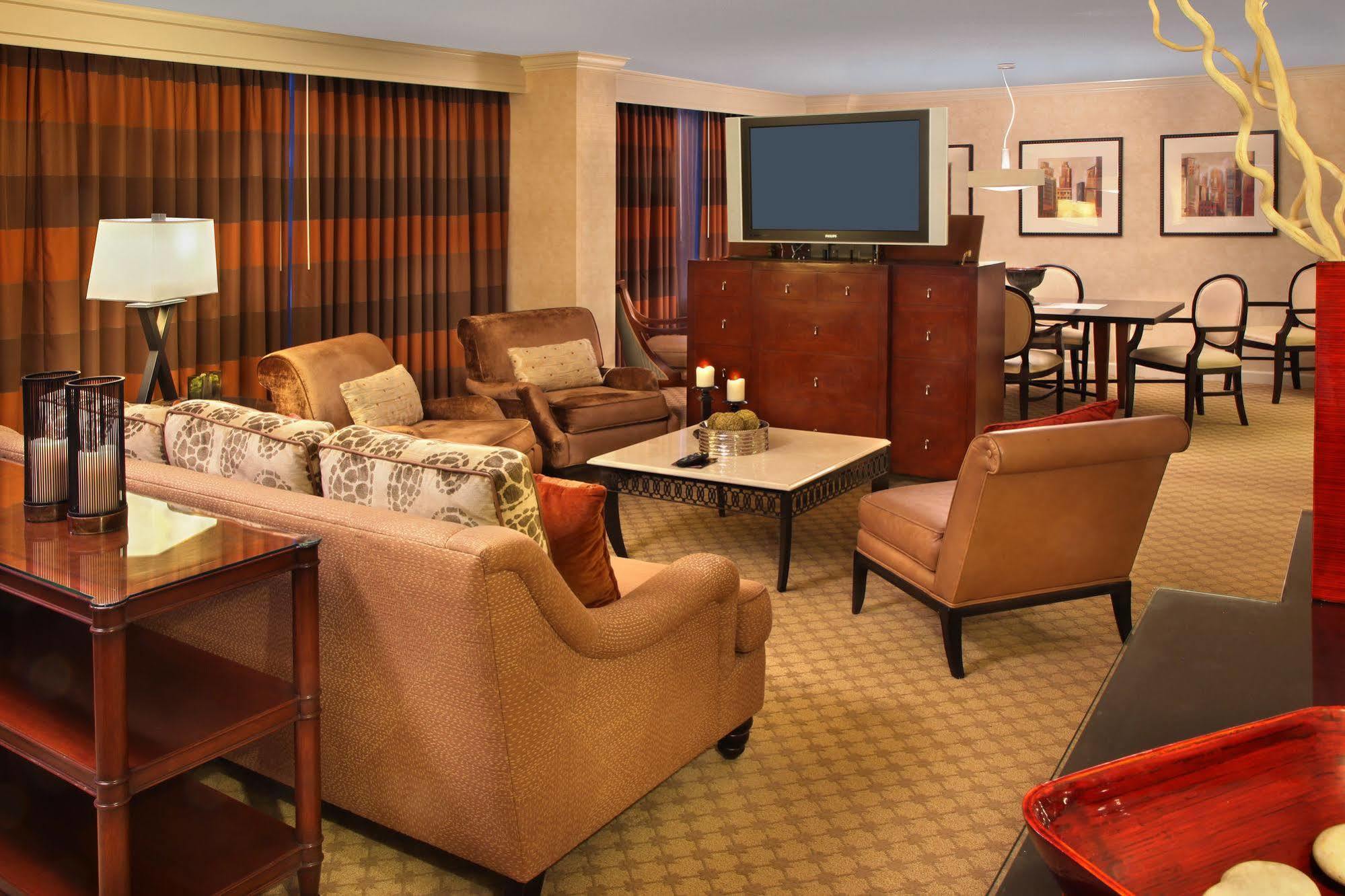 Doubletree By Hilton Hartford Downtown Hotel Eksteriør billede